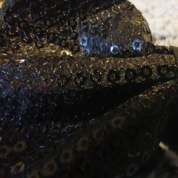 Men's Sequinned Bowtie Black Pre-Tied - Picture 2 of 7